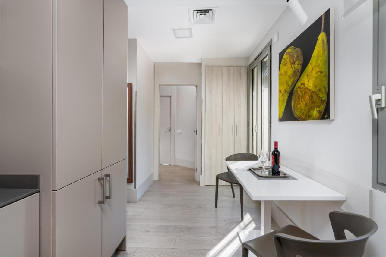 Kronos On The Beach Suite 4 Barcelona Exterior foto